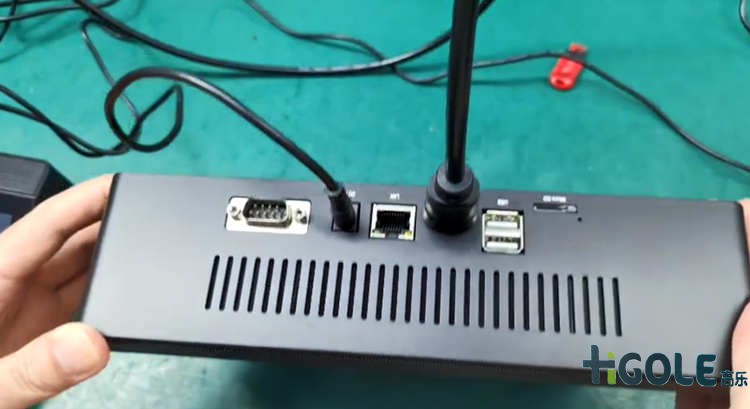 工業(yè)級一體機